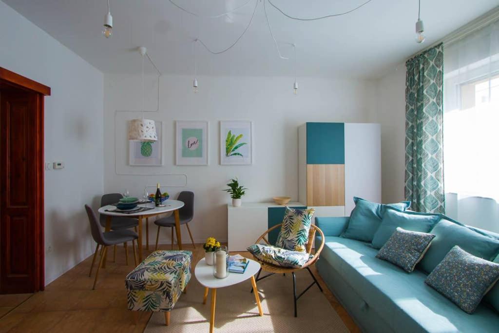 Teubel Apartman 2 Székesfehérvár Εξωτερικό φωτογραφία